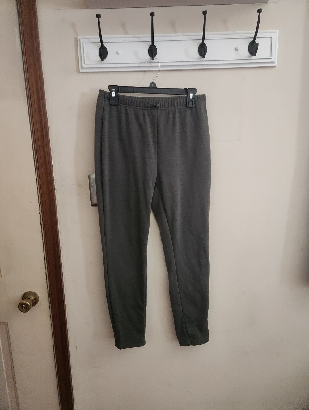🎉 Grayish Green Sweatpants